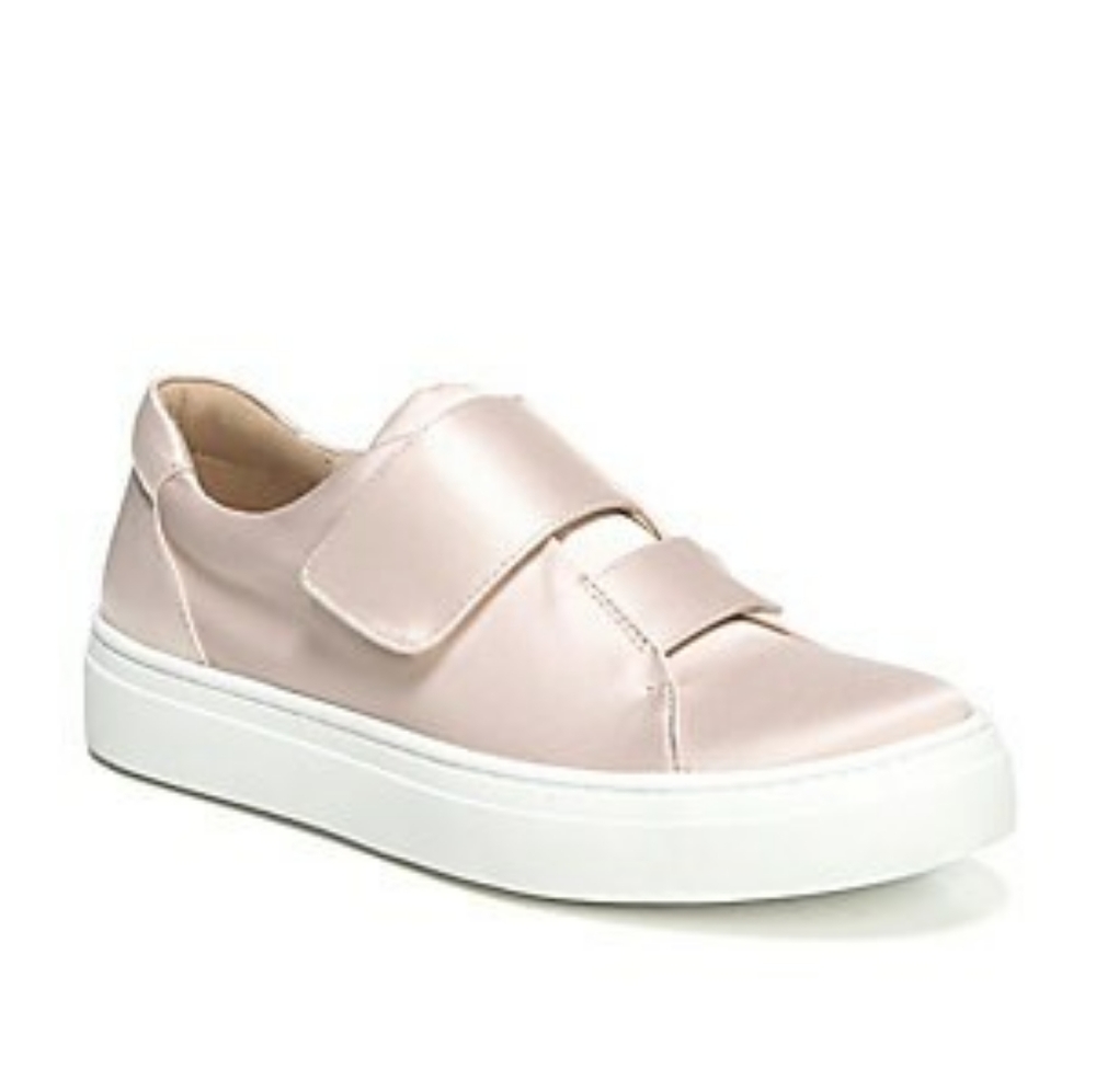 Naturalizer Pink Charlie Slip On Sneaker size 7W